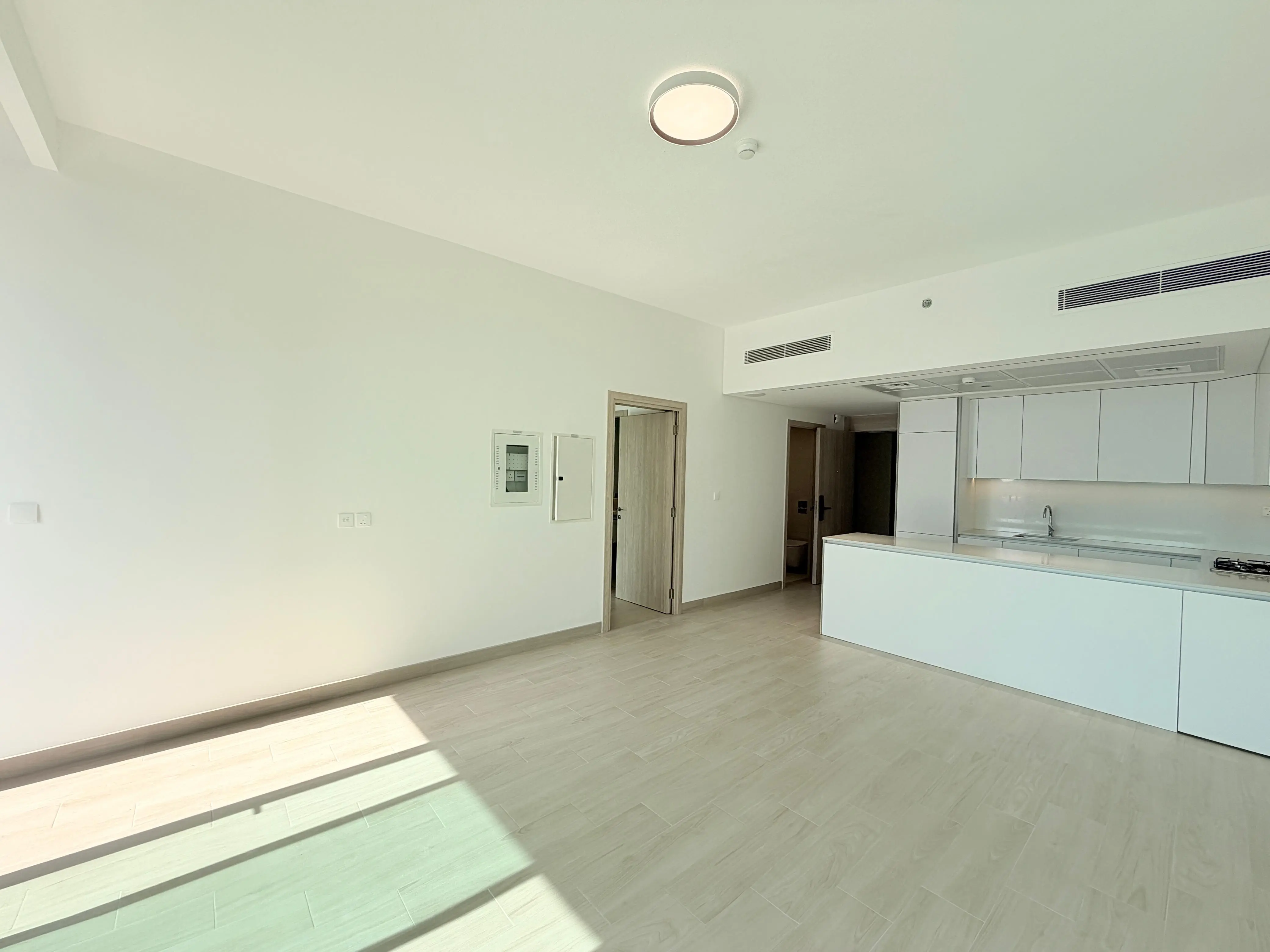 Brand New || High Floor || Park View